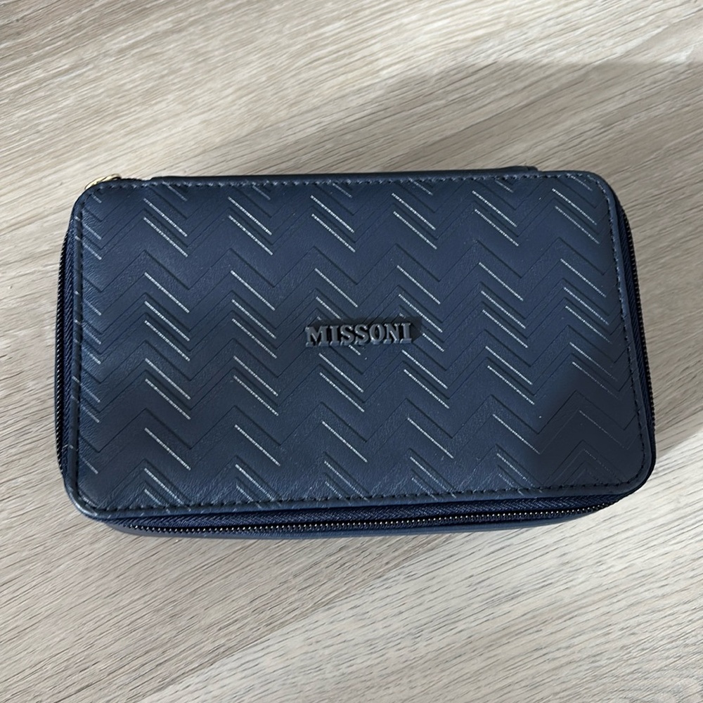 Missoni Delta One Make-Up Case